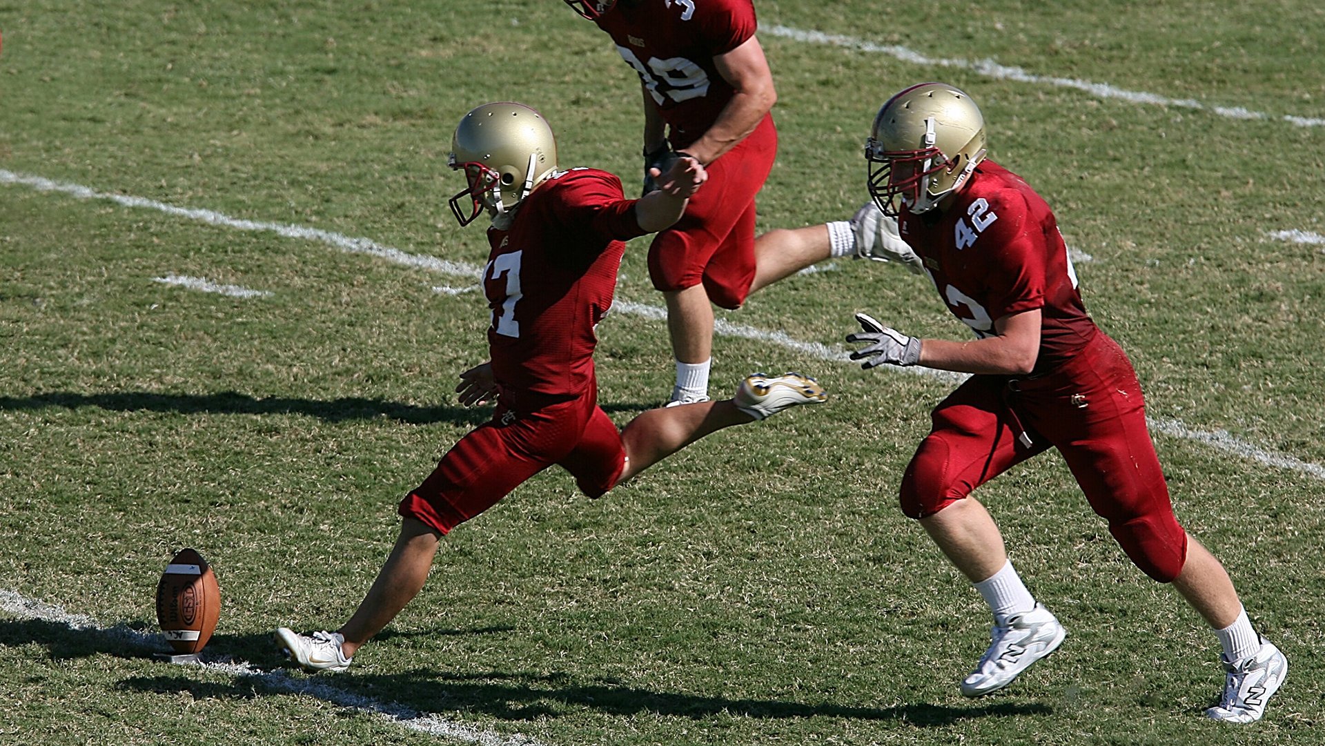 牙买加逆转新西兰，特奥，那个在攻防转换中撕裂时空的男人
