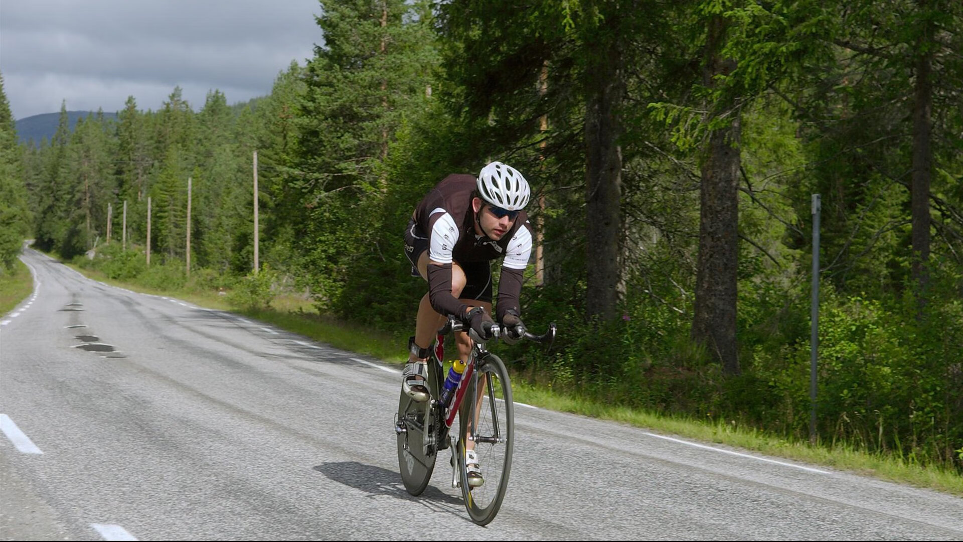 文班亚马撕裂绿军铁幕，当独角兽在狼群中苏醒
